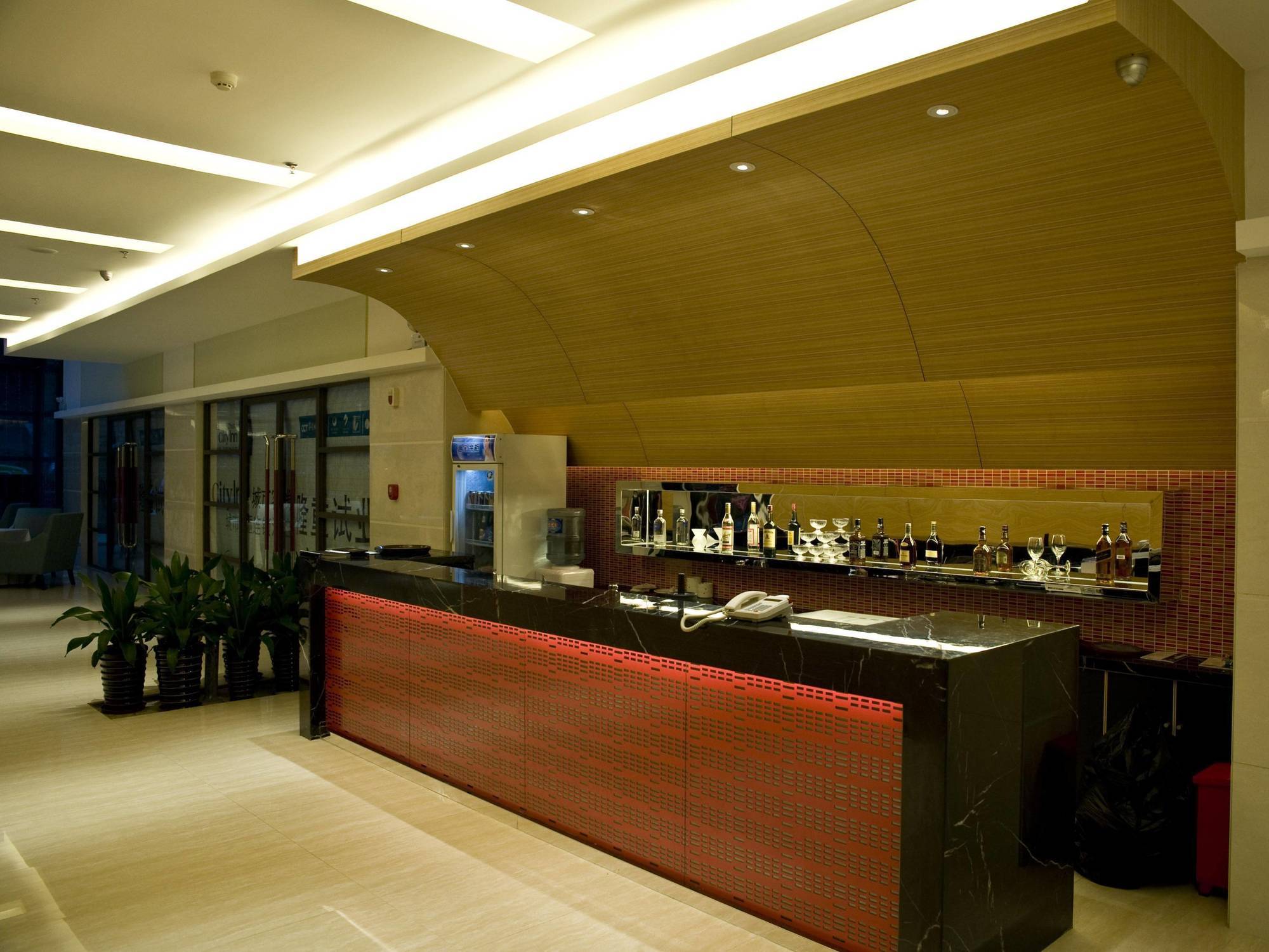 Joy Inn Gongbei Zhuhai Exterior photo